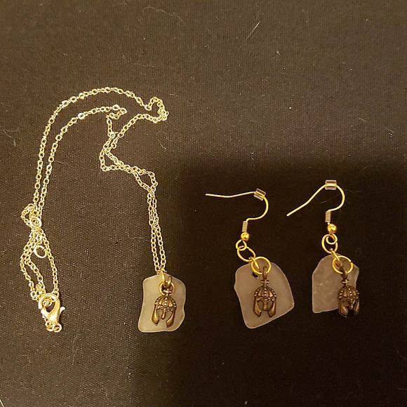 Hand Crafted Jewelry - Gold colored handcrafted necklace and earring set